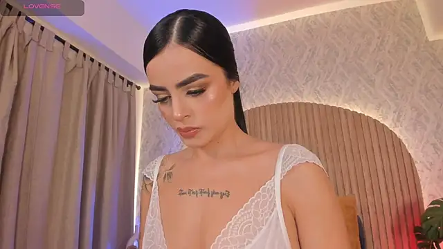Sophiie Belle online show from September 2025 01:50:01 PM