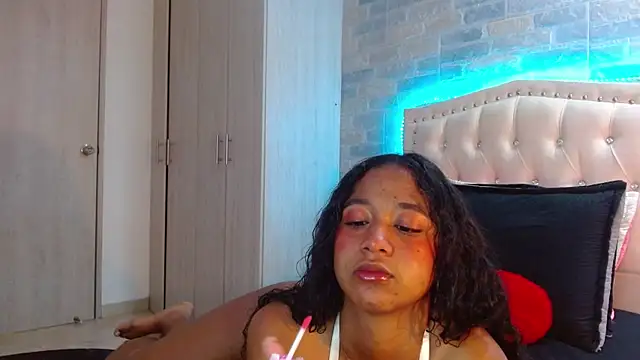 oliviarichard  online show from October 2025 08:31:02 PM