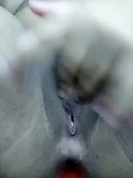 Snapshot of Geraldine_xxx chatting on October 2025 07:18:01 PM Geraldine xxx online show from October 2025 07:18:01 PM