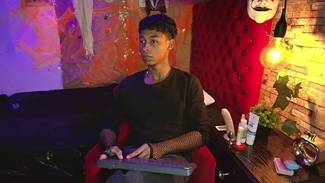 CoffeNaughty nom online show from November 2025 03:43:02 AM