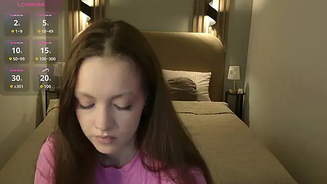 Snapshot of SallyPinkman chatting on June 2026 09:03:01 AM SallyPinkman online show from June 2026 09:03:01 AM