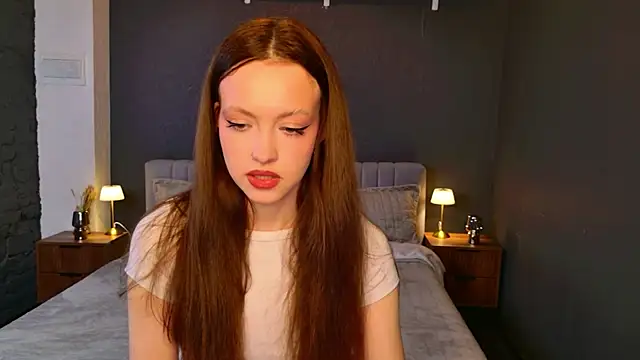 Snapshot of SallyPinkman chatting on May 2026 01:04:02 PM SallyPinkman online show from May 2026 01:04:02 PM