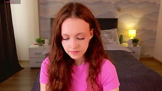 Snapshot of SallyPinkman chatting on July 2026 09:03:01 AM SallyPinkman online show from July 2026 09:03:01 AM