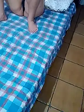 Snapshot of Cachorrinha2025 chatting on November 2025 04:12:02 AM Cachorrinha2025 online show from November 2025 04:12:02 AM