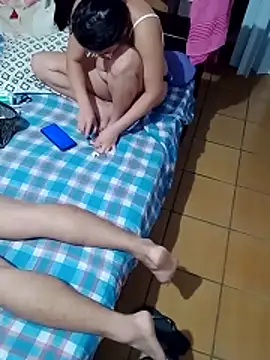 Snapshot of Cachorrinha2025 chatting on November 2025 04:01:02 AM Cachorrinha2025 online show from November 2025 04:01:02 AM