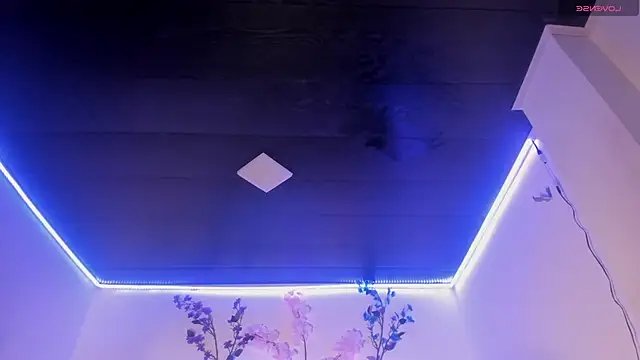 abbiecollins js online show from April 2026 03:52:01 AM