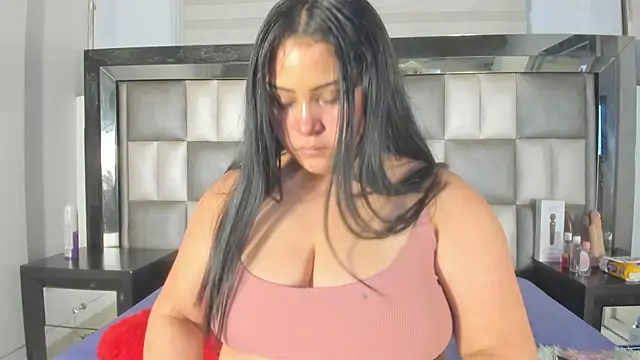 abbiecollins js online show from November 2025 03:43:01 AM