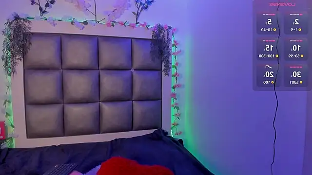 abbiecollins js online show from April 2026 04:30:01 AM