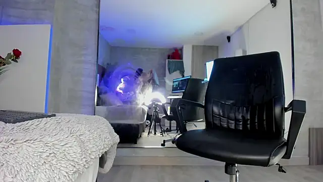 Amber Santana online show from March 2026 01:33:02 AM