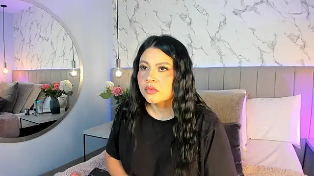 Amber Santana online show from October 2025 08:41:02 PM