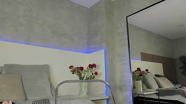 Amber Santana online show from April 2026 12:51:02 AM