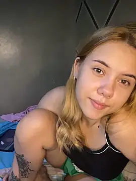 coupleyys online show from March 2026 08:51:02 PM