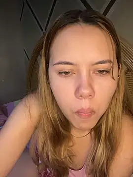 coupleyys online show from February 2026 03:25:02 PM