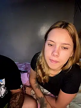 coupleyys online show from January 2026 03:08:01 PM