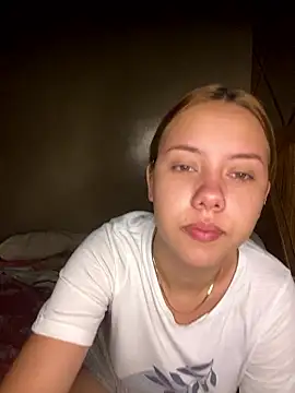 coupleyys online show from January 2026 02:13:01 PM