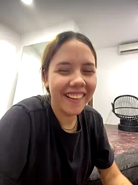 coupleyys online show from November 2025 02:49:01 AM