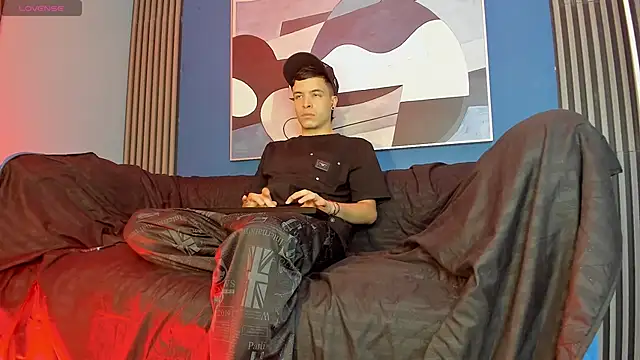 kevinn blue1 online show from October 2025 08:31:01 PM