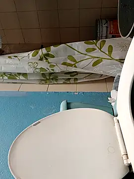 Snapshot of panganamno chatting on September 2025 05:52:02 PM panganamno online show from September 2025 05:52:02 PM