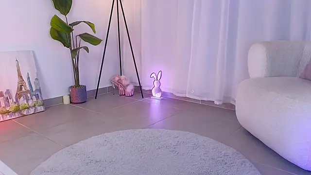 violetssweet online show from September 2025 01:23:02 AM