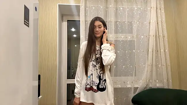 Cuteviola online show from September 2025 02:42:01 PM