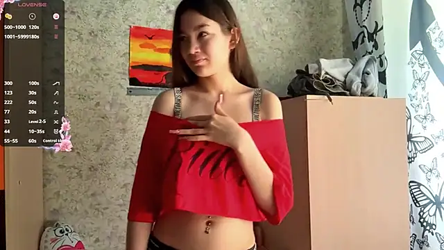 Cuteviola online show from May 2026 12:52:02 AM