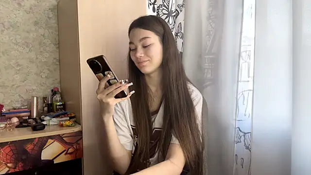 Cuteviola online show from February 2026 11:59:02 PM