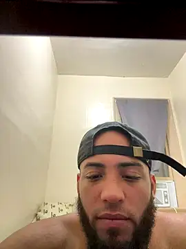 LeoPR00 online show from October 2025 02:06:01 AM
