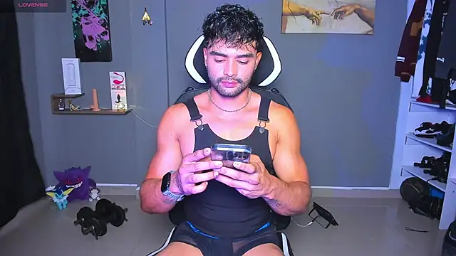 JordanRossie online show from April 2026 06:04:01 PM