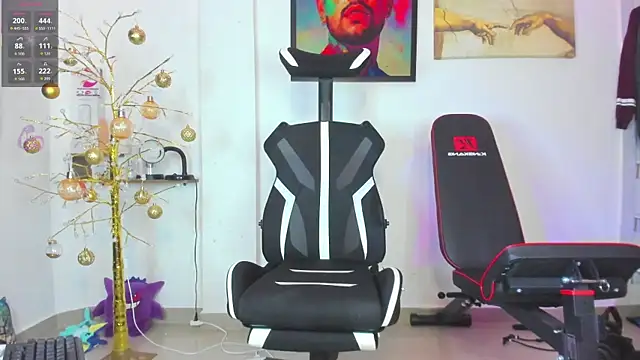 JordanRossie online show from December 2025 05:06:02 PM