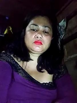 Snapshot of slutty_pinay12 chatting on October 2025 03:44:01 PM slutty pinay12 online show from October 2025 03:44:01 PM