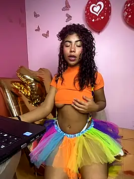 Snapshot of PrettyTiana_ chatting on October 2025 09:15:02 PM PrettyTiana online show from October 2025 09:15:02 PM