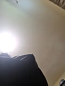 Trixtbang online show from November 2025 09:41:01 PM