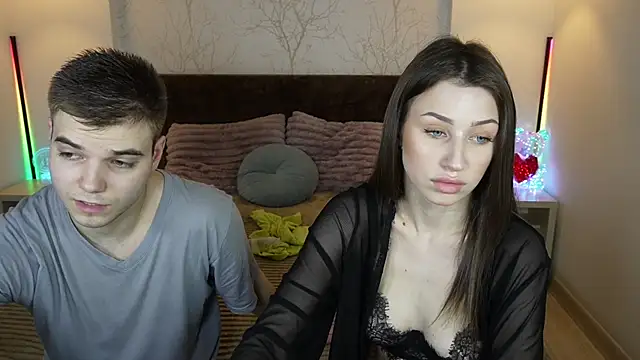 Snapshot of Vikki_George chatting on October 2025 09:16:01 PM Vikki George online show from October 2025 09:16:01 PM