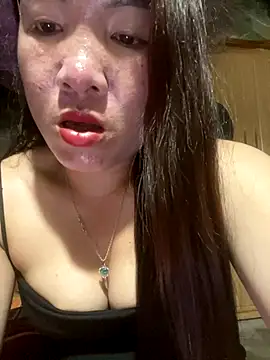 Luna-ass online show from October 2025 01:45:01 PM