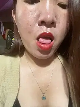 Luna-ass online show from February 2026 03:04:01 AM