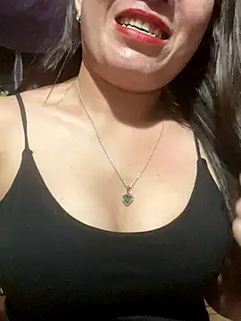 Snapshot of Luna-ass chatting on November 2025 02:32:01 PM Luna-ass online show from November 2025 02:32:01 PM