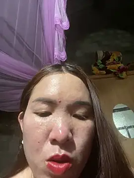 Luna-ass online show from March 2026 01:01:01 PM