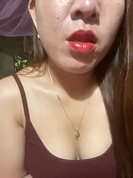 Luna-ass online show from March 2026 11:40:01 PM