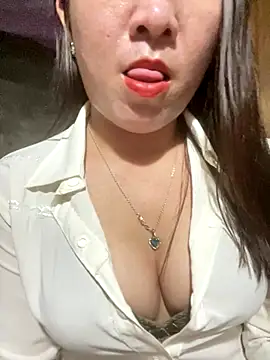 Snapshot of Luna-ass chatting on November 2025 01:49:02 PM Luna-ass online show from November 2025 01:49:02 PM