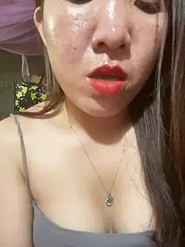 Luna-ass online show from March 2026 02:02:01 AM