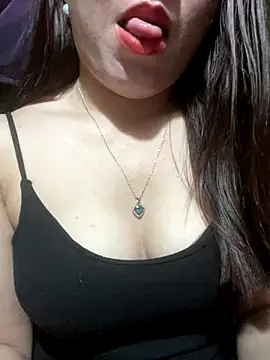 Luna-ass online show from December 2025 01:35:02 PM