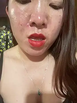 Luna-ass online show from March 2026 06:39:02 AM