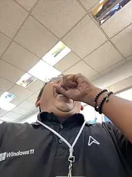 dannybs05 online show from September 2025 09:40:01 PM