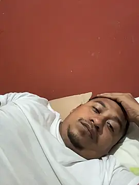 dannybs05 online show from November 2025 10:57:01 PM