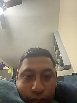 dannybs05 online show from November 2025 06:07:02 AM