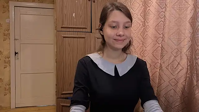 QutieDaSweet online show from October 2025 03:07:02 AM