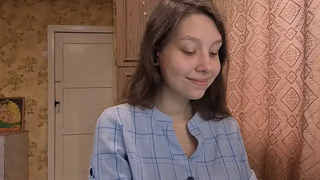 QutieDaSweet online show from October 2025 06:25:02 AM