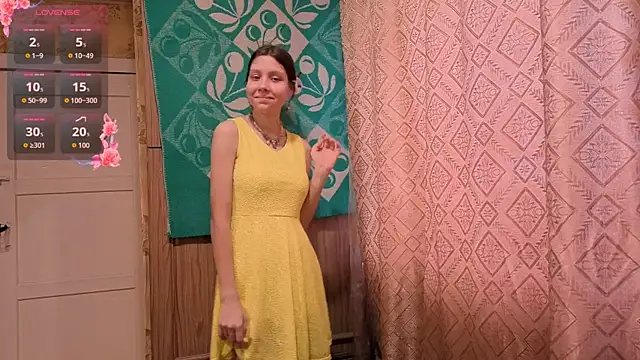 QutieDaSweet online show from November 2025 07:25:02 AM