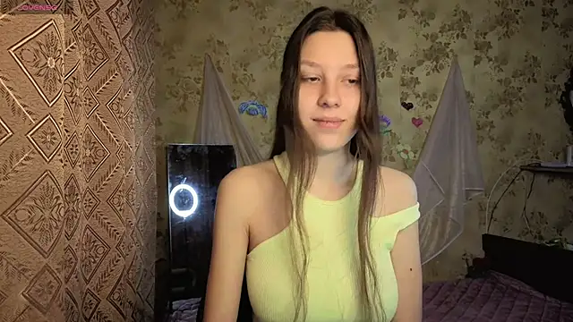 QutieDaSweet online show from February 2026 01:15:02 AM