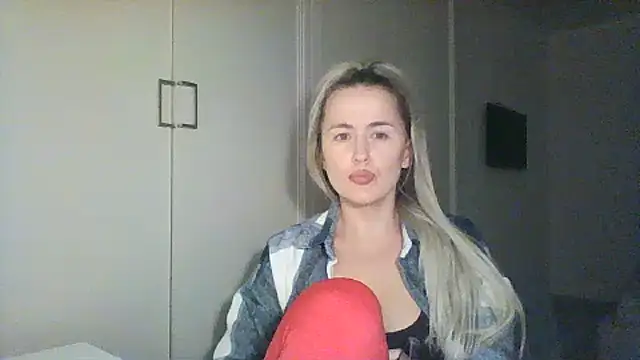 Snapshot of Frosian chatting on September 2025 09:11:02 PM Frosian online show from September 2025 09:11:02 PM